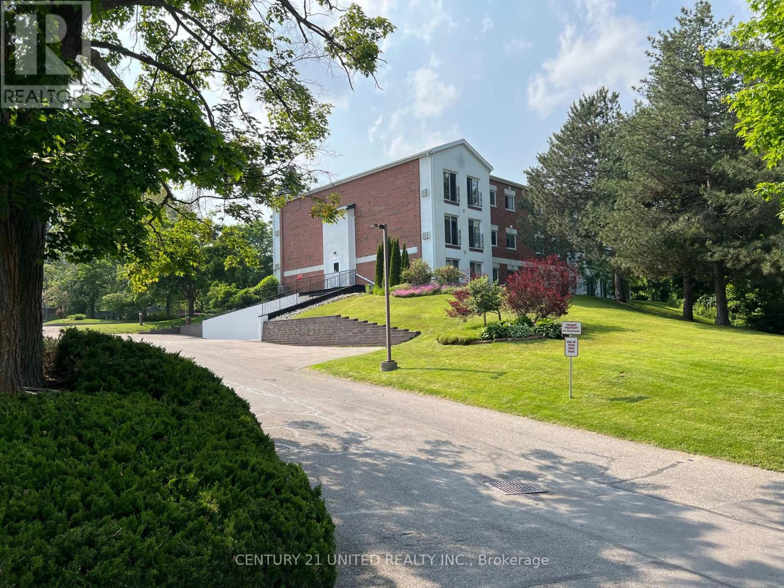 204 - 1111 Water Street, Peterborough North, Ontario  K9H 3P7 - Photo 2 - X12150141