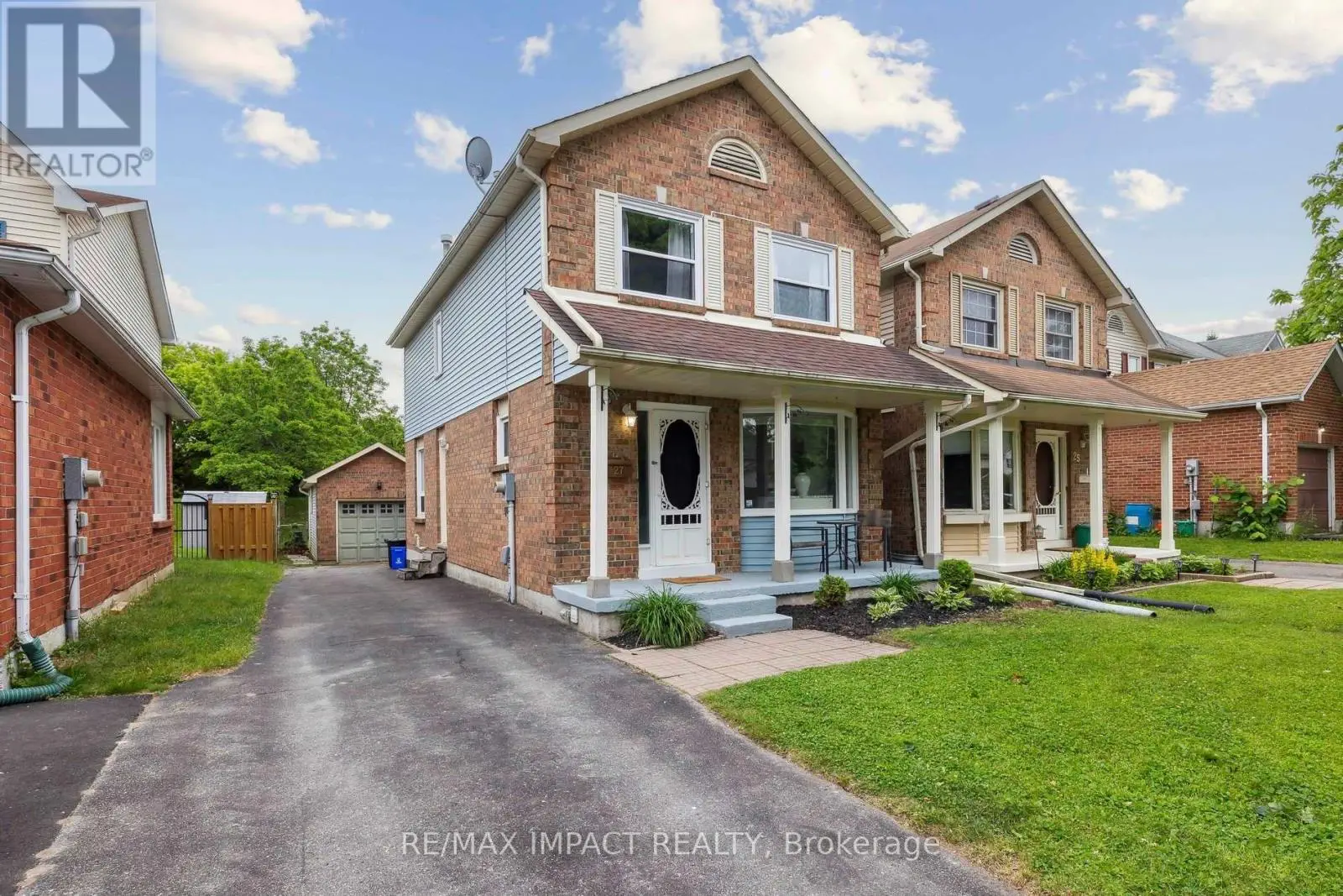 27 Prout Drive, Clarington, Ontario  L1C 4A3 - Photo 3 - E12221299