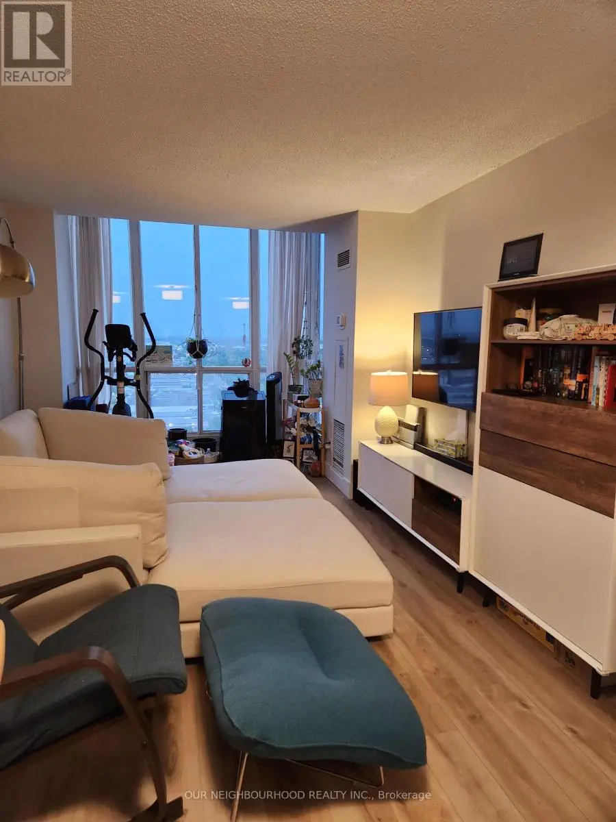 2305 - 1470 Midland Ave Avenue, Toronto, Ontario  M1P 4Z4 - Photo 2 - E12194861