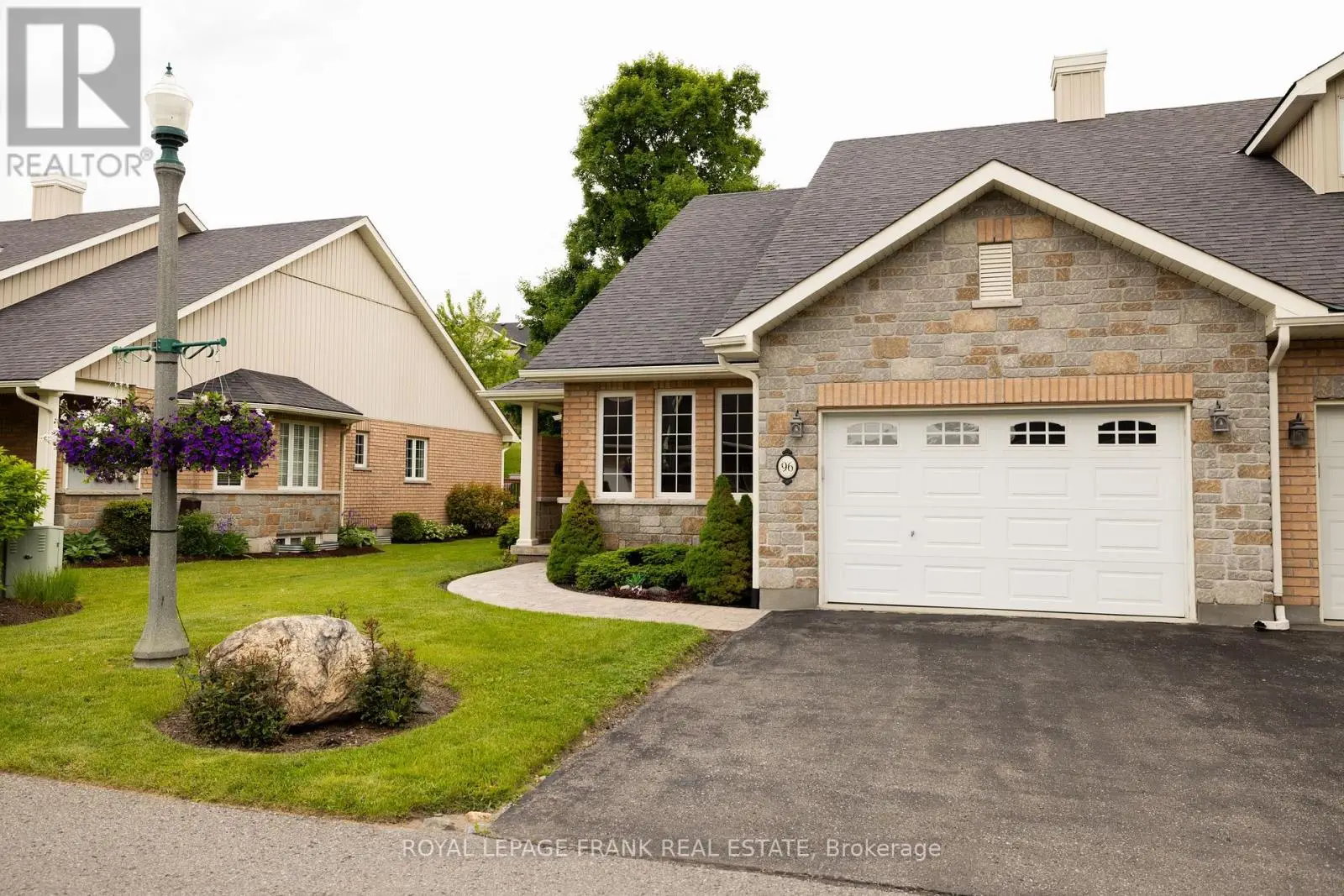 96 Village Crescent, Peterborough West, Ontario  K9J 0A9 - Photo 1 - X12222651