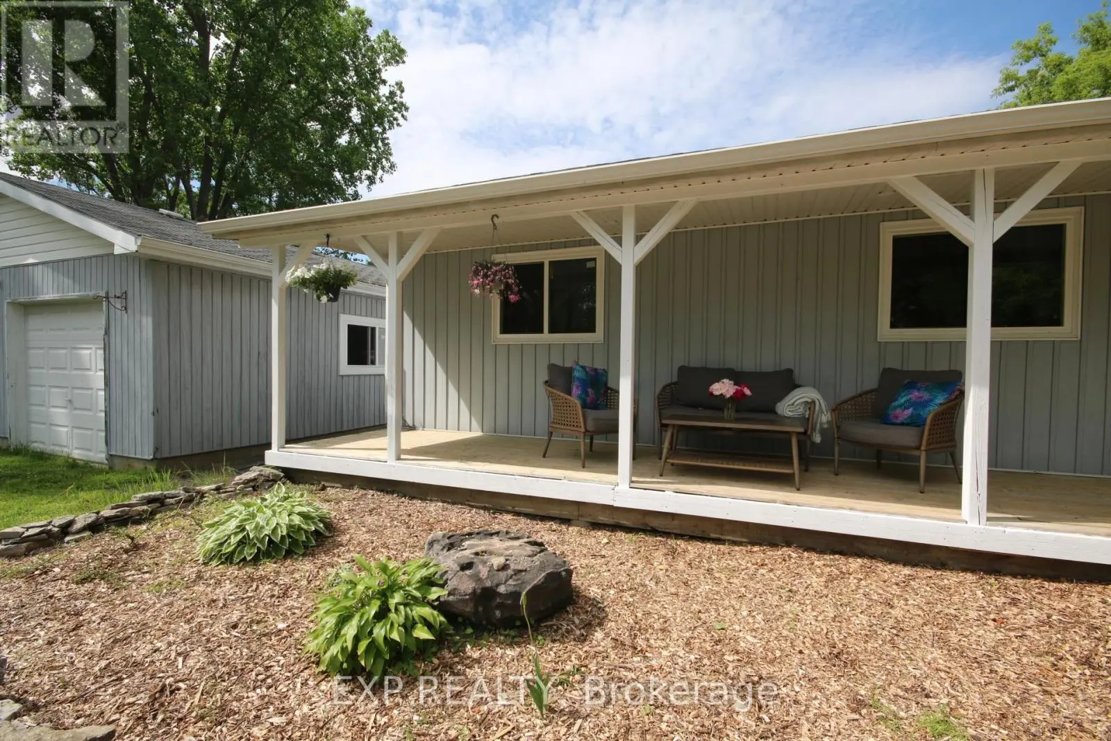 825 County Road 8 Road, Prince Edward County, Ontario  K0K 2T0 - Photo 1 - X12222694
