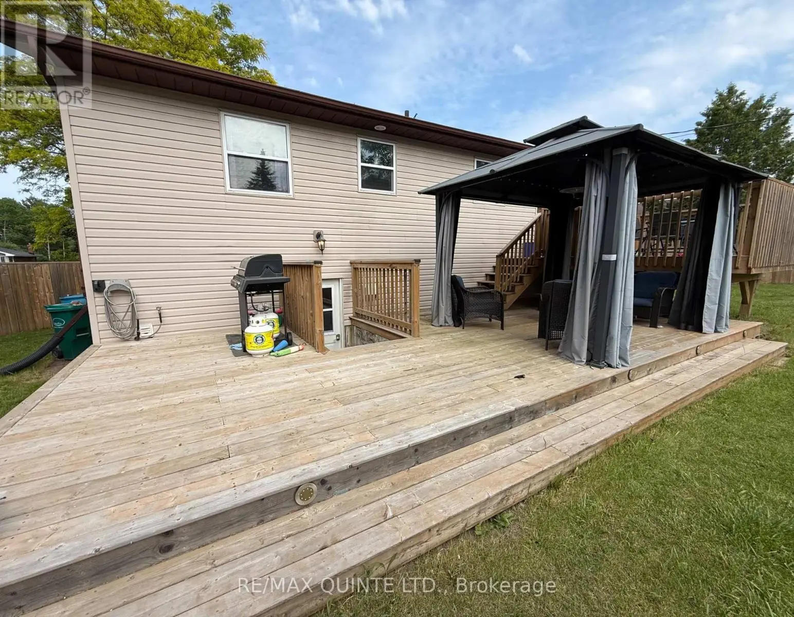 79 Jeffrey Drive, Quinte West, Ontario  K8V 5P8 - Photo 3 - X12222806