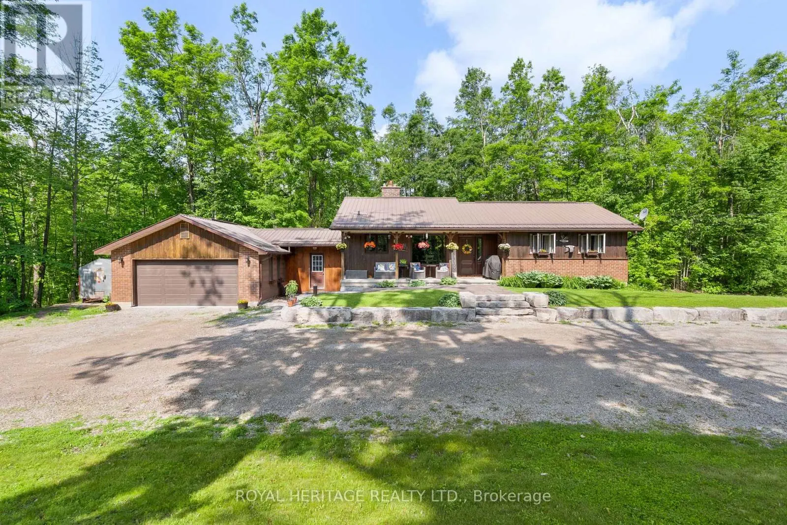 65 Bessie Avenue N, Trent Lakes, Ontario  K0M 1A0 - Photo 1 - X12222897