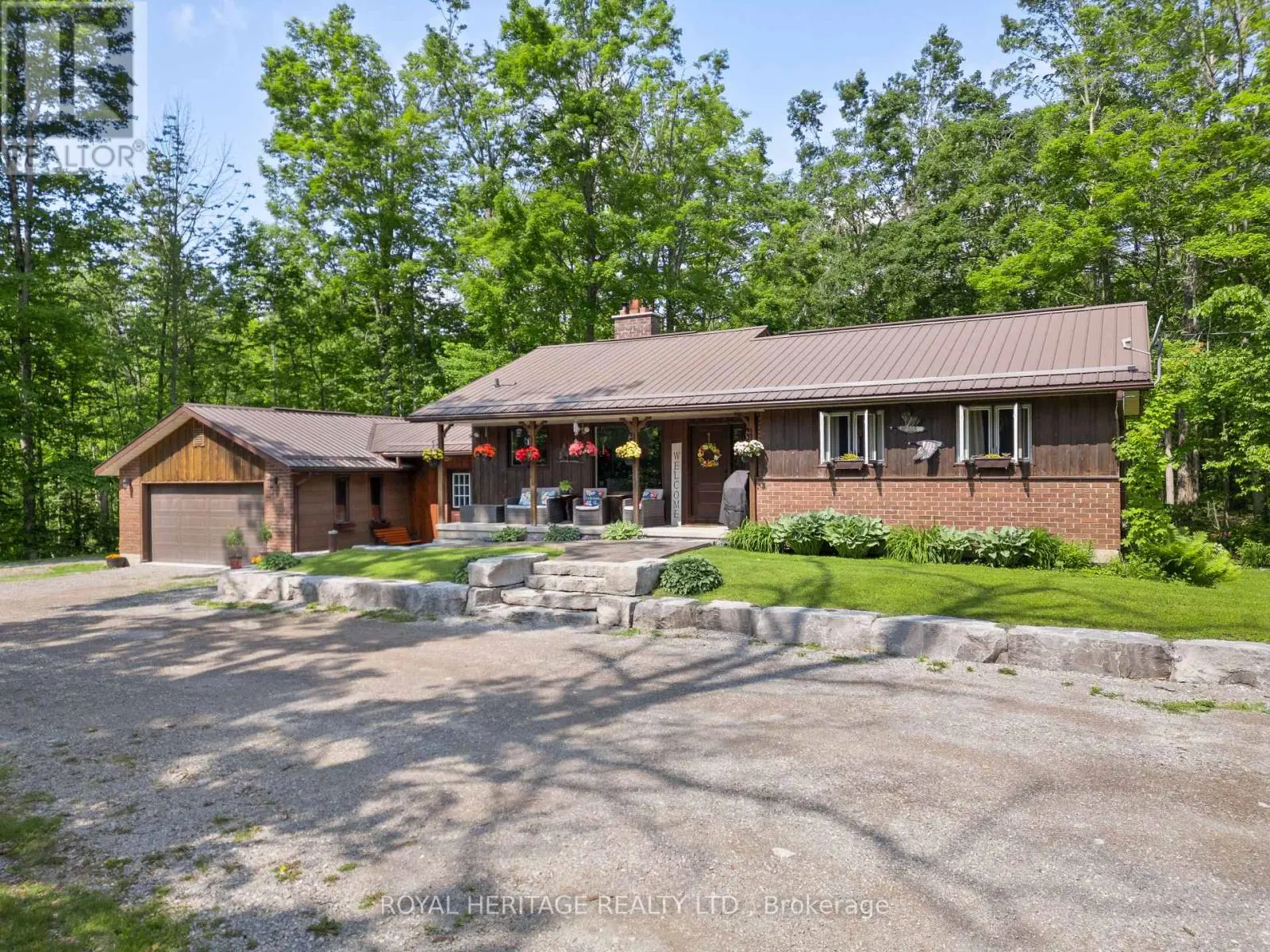 65 Bessie Avenue N, Trent Lakes, Ontario  K0M 1A0 - Photo 2 - X12222897