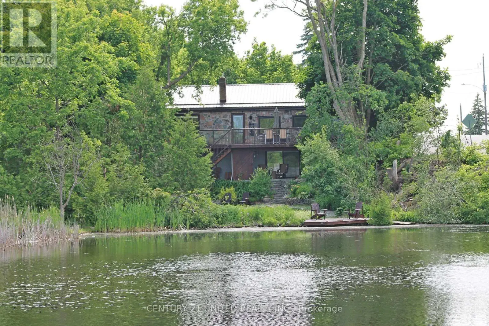 646 Ludgate Street, Peterborough East, Ontario  K9H 2C2 - Photo 1 - X12223016