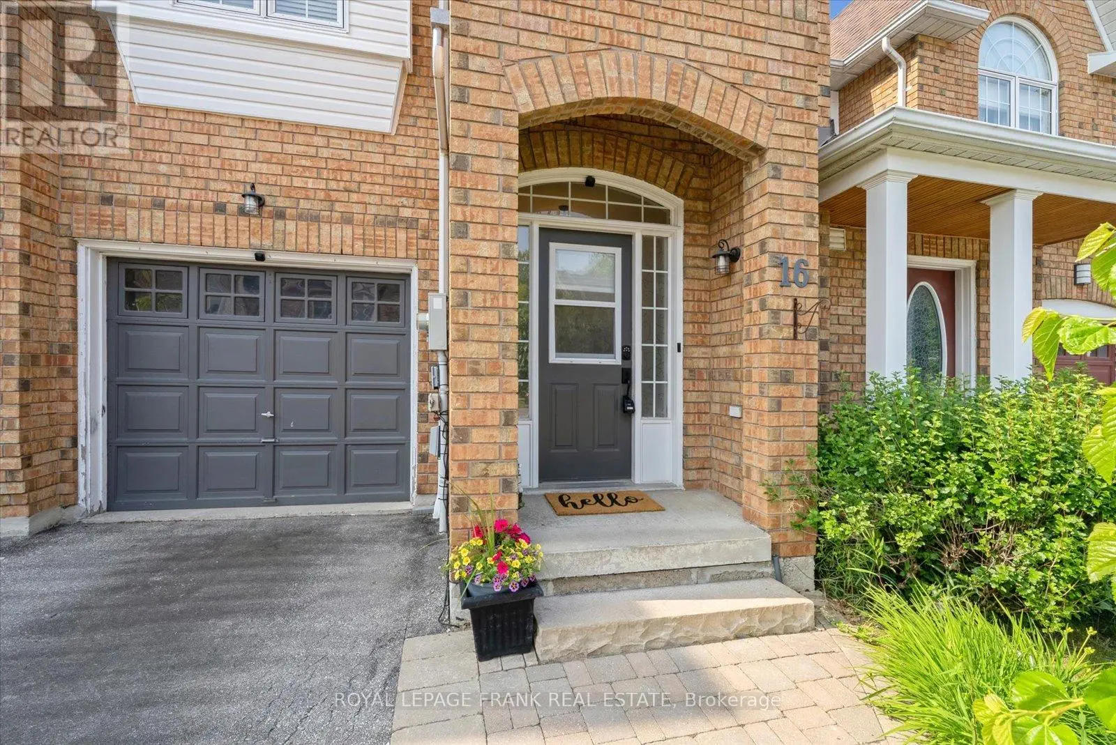 16 Stokely Crescent, Whitby, Ontario  L1N 9S8 - Photo 2 - E12223174