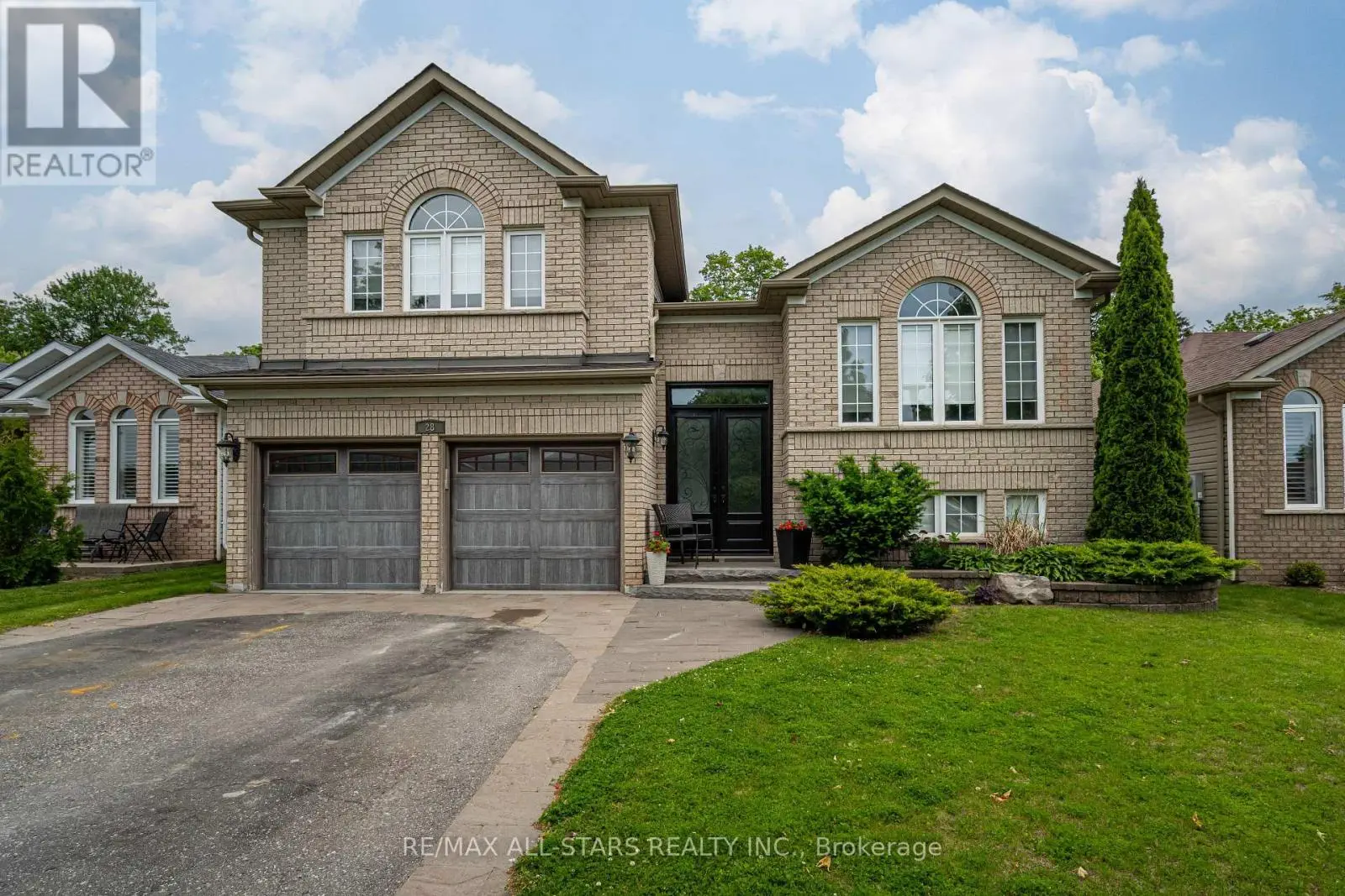 28 Baxter Place, Port Hope, Ontario  L1A 4J6 - Photo 1 - X12223188