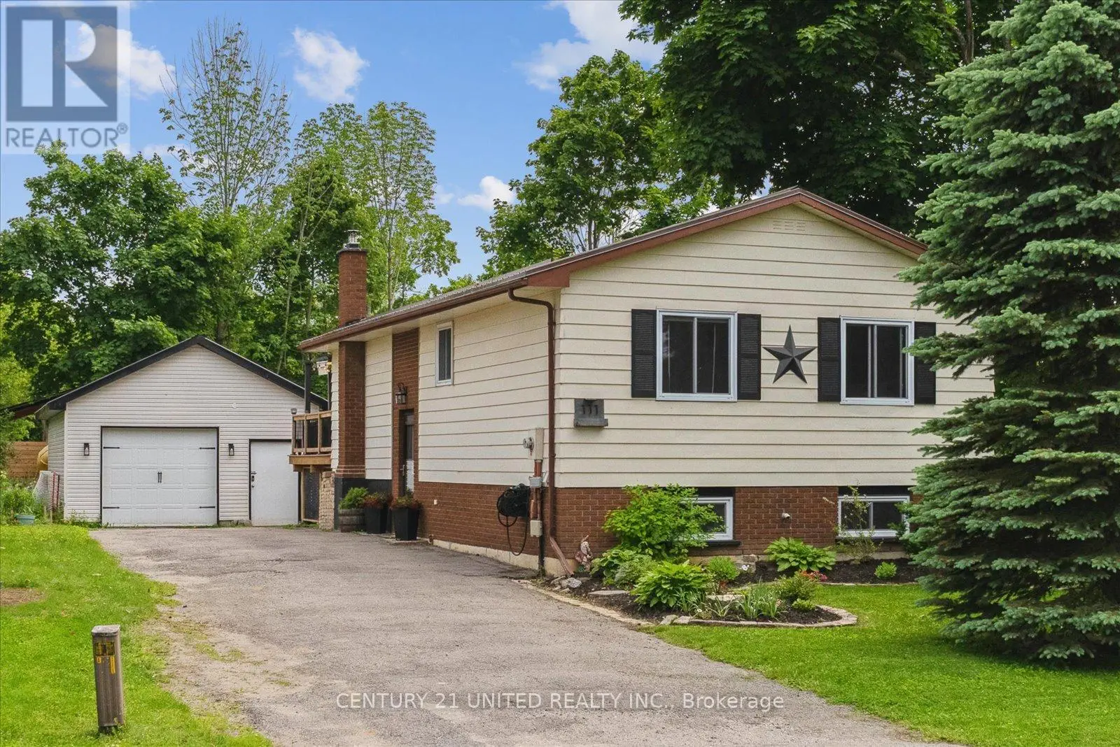 111 Albert Street, Selwyn, Ontario  K0L 2H0 - Photo 1 - X12223351
