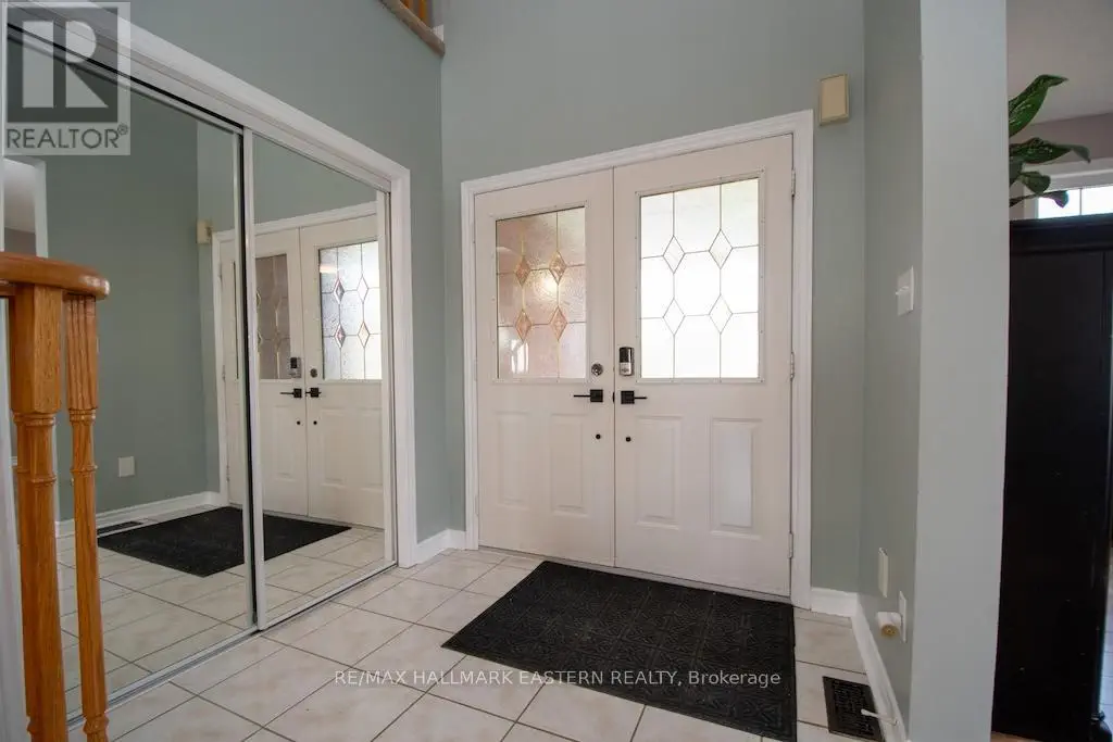 962 Baker Street, Peterborough North, Ontario  K9H 7P7 - Photo 3 - X12223504