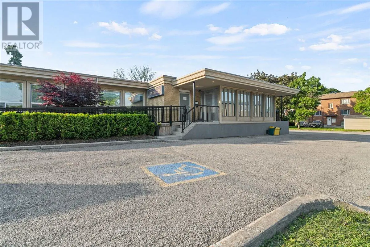 619 Brock Street S, Whitby, Ontario  L1N 4L1 - Photo 3 - E12223874