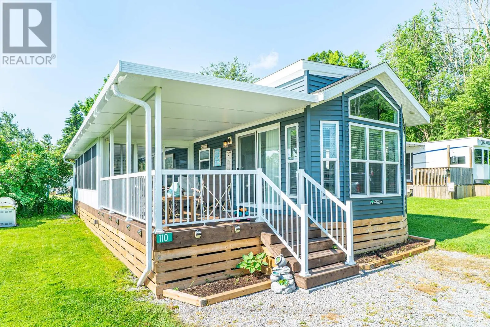 46 Alpine Street, Kawartha Lakes, Ontario  K9V 4R1 - Photo 1 - X12223796