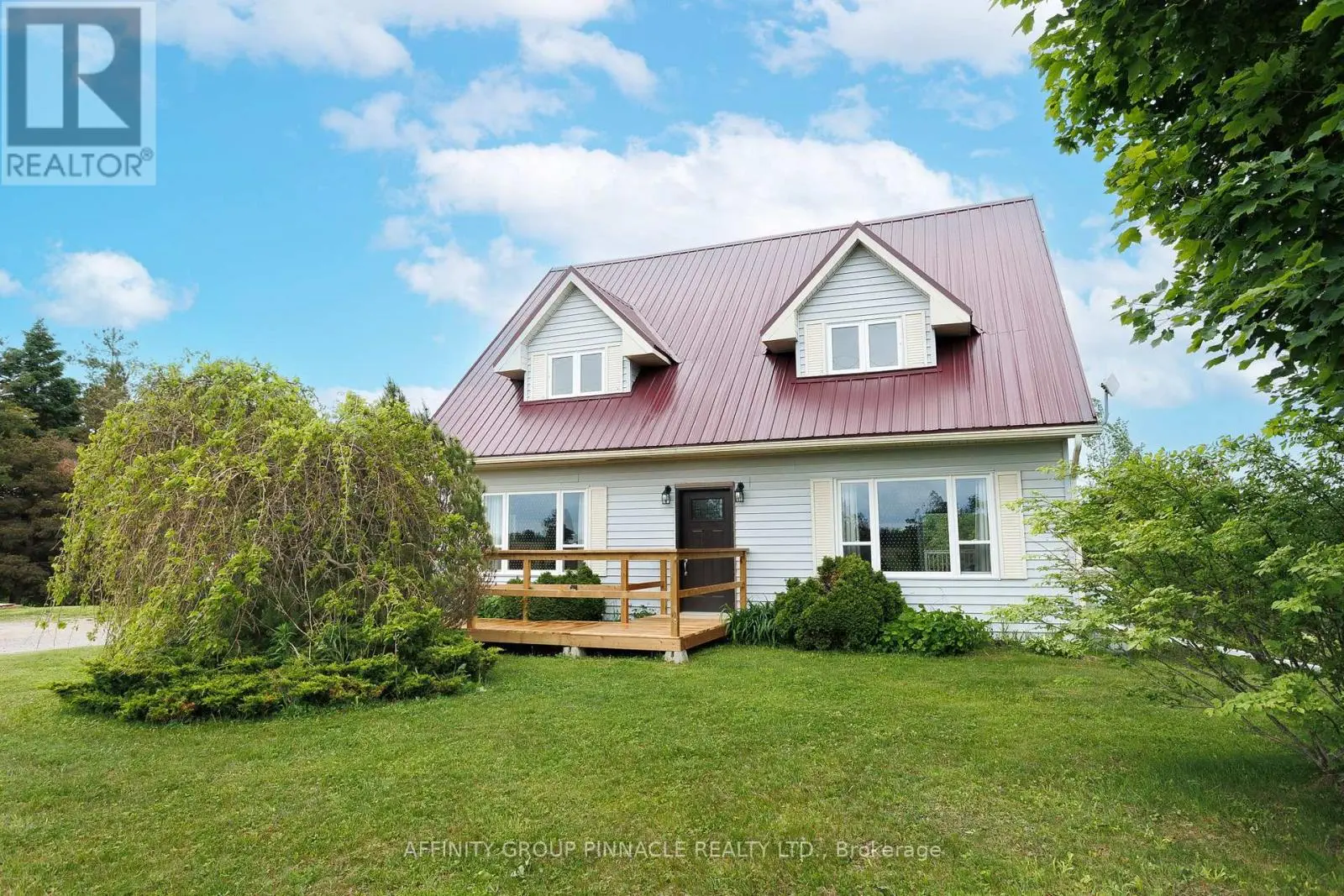 730 The Glen Road, Kawartha Lakes, Ontario  K0M 2T0 - Photo 1 - X12224269