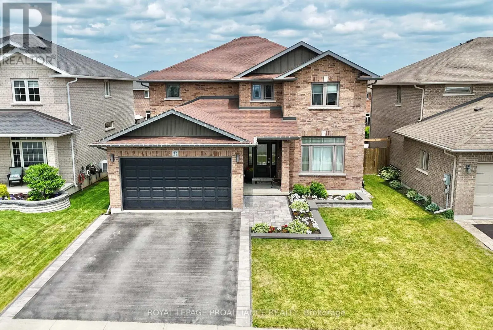 32 Vertis Court, Belleville, Ontario  K8N 0C9 - Photo 1 - X12223406