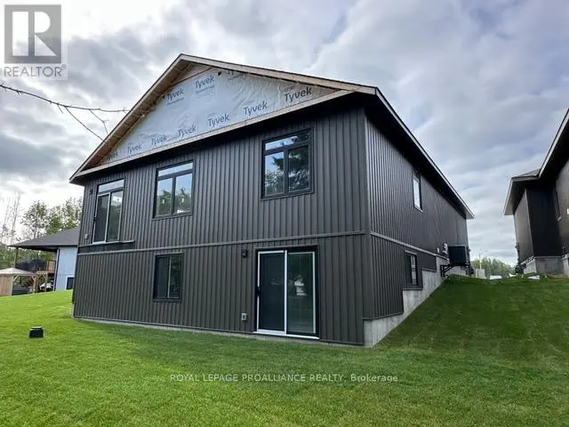 16 Mackenzie John Crescent, Brighton, Ontario  K0K 1H0 - Photo 2 - X11887979