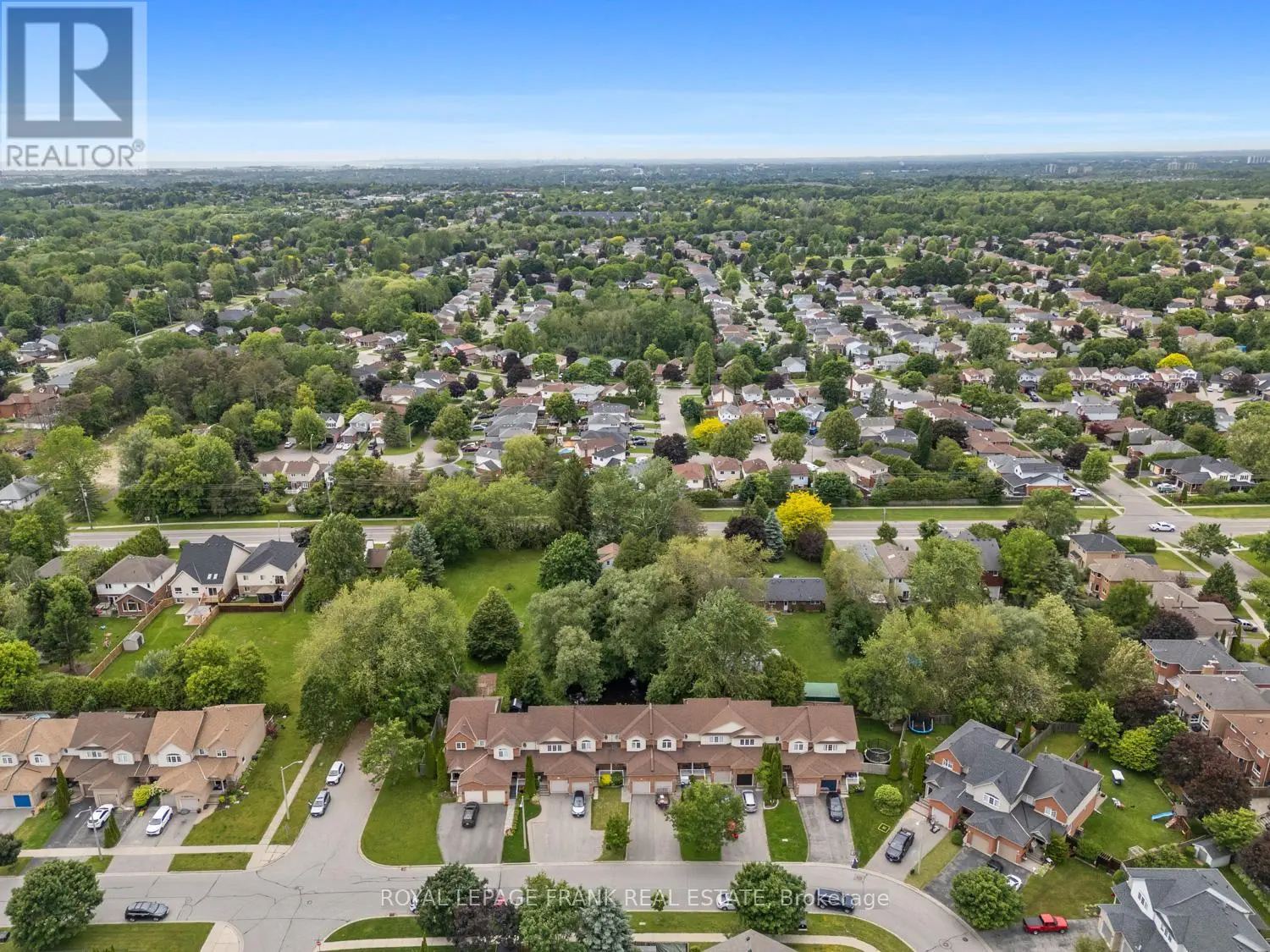 88 Richfield Square, Clarington, Ontario  L1E 3G4 - Photo 3 - E12225726