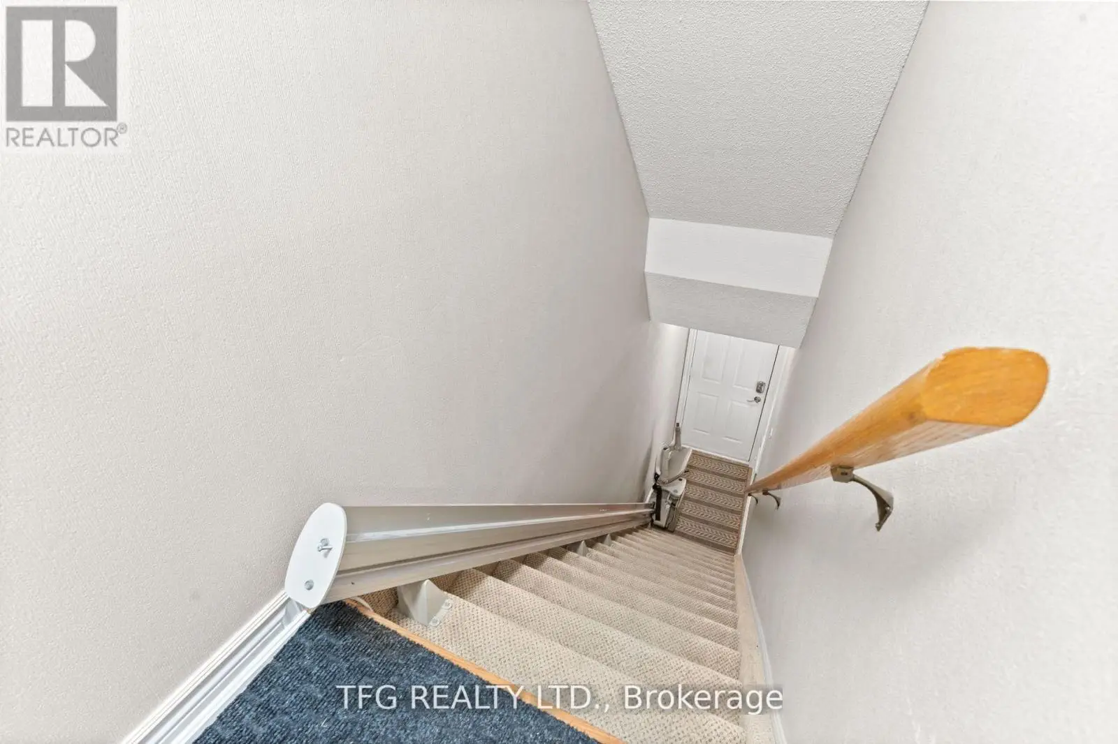 F16 - 1667 Nash Road, Clarington, Ontario  L1E 1S8 - Photo 2 - E12226498