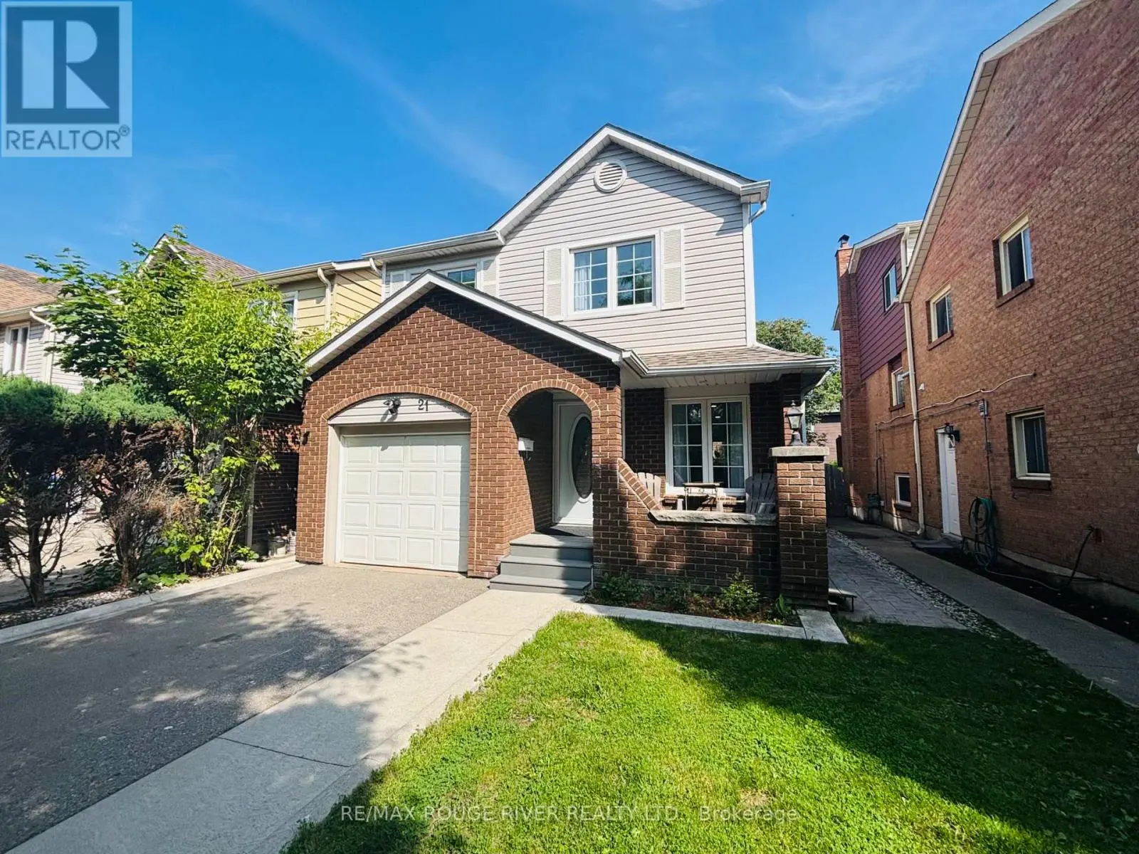 21 Slater Circle, Brampton, Ontario  L6X 2S7 - Photo 1 - W12226537
