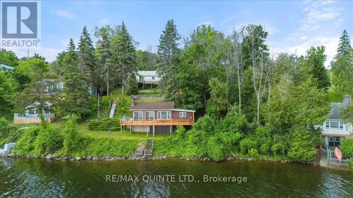 11364 Loyalist Parkway, Prince Edward County, Ontario  K0K 2T0 - Photo 1 - X12226876