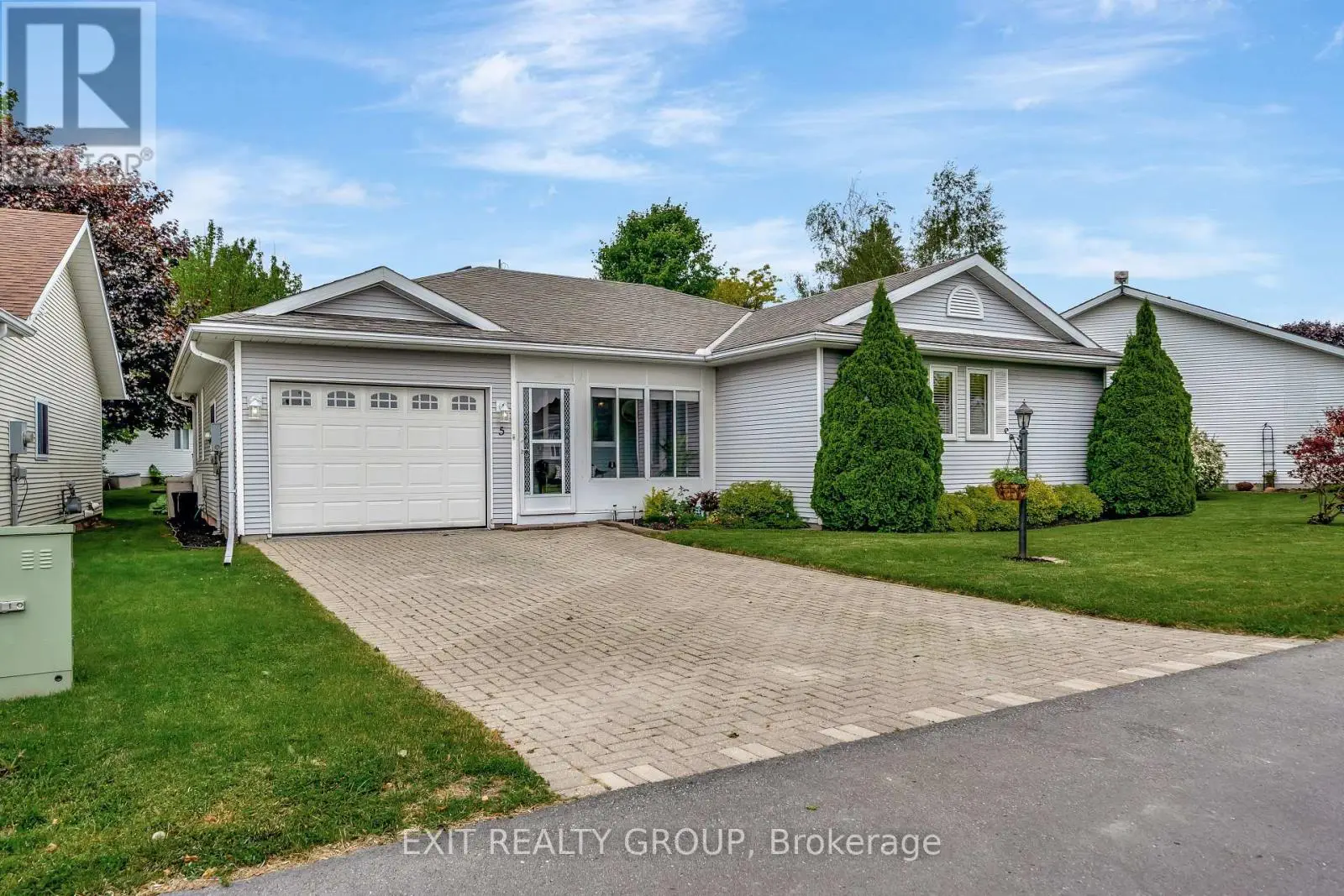 5 Cretney Drive, Prince Edward County, Ontario  K0K 3L0 - Photo 1 - X12226943