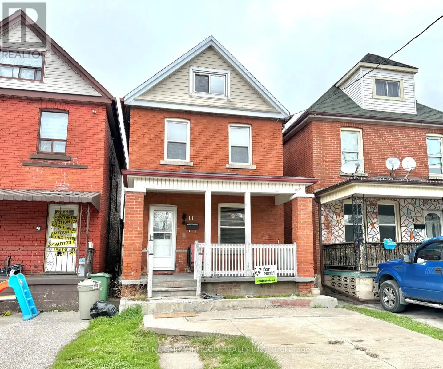 11 Cluny Avenue, Hamilton, Ontario  L8L 3H7 - Photo 1 - X12227650
