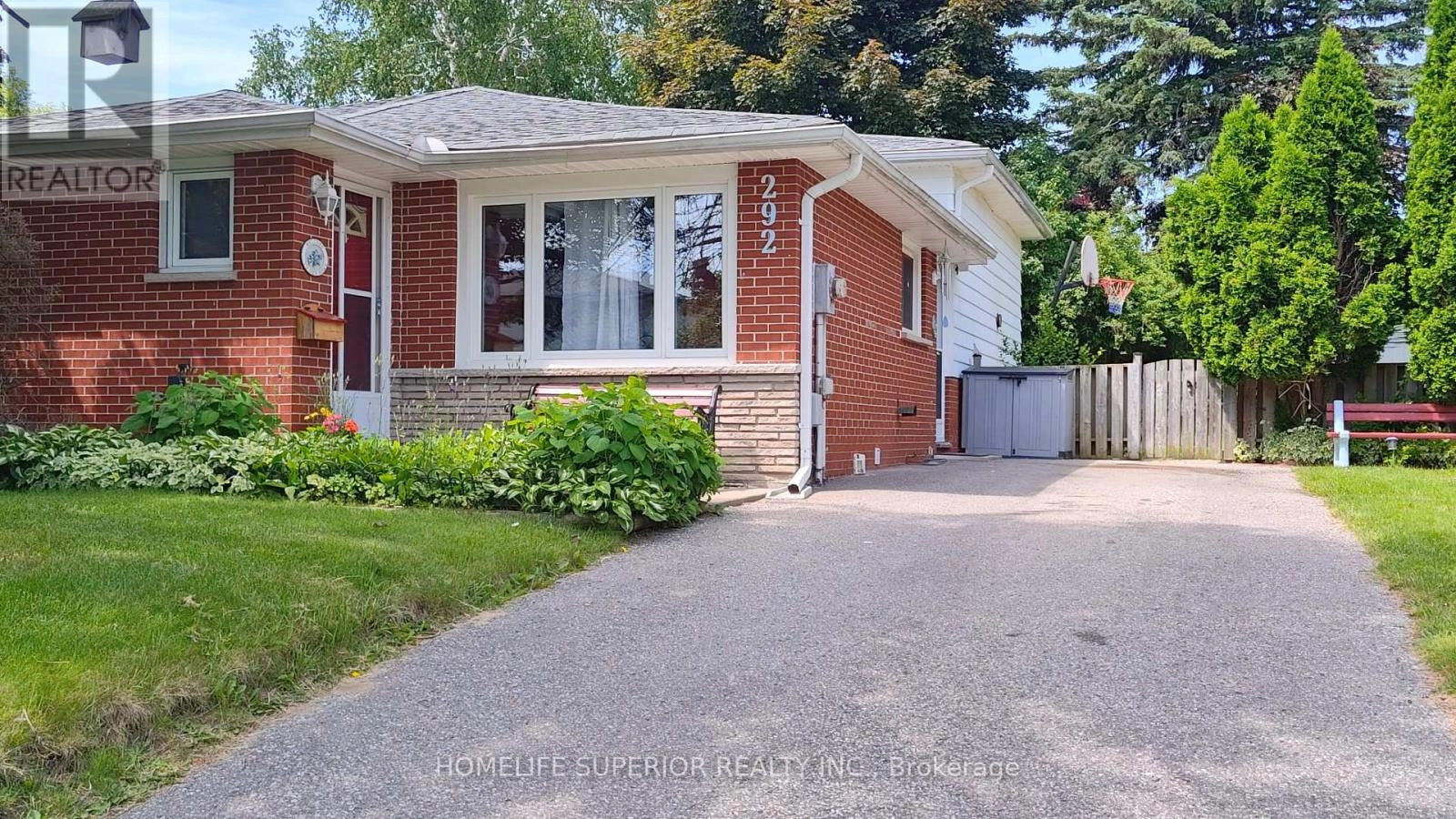 Upper - 292 Brighton Court, Oshawa, Ontario  L1G 6H6 - Photo 1 - E12228584