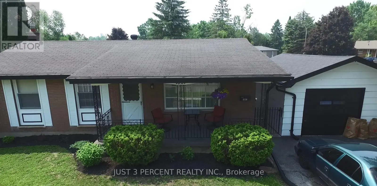 1087 St Paul's Street, Peterborough North, Ontario  K9H 6J7 - Photo 2 - X12217146