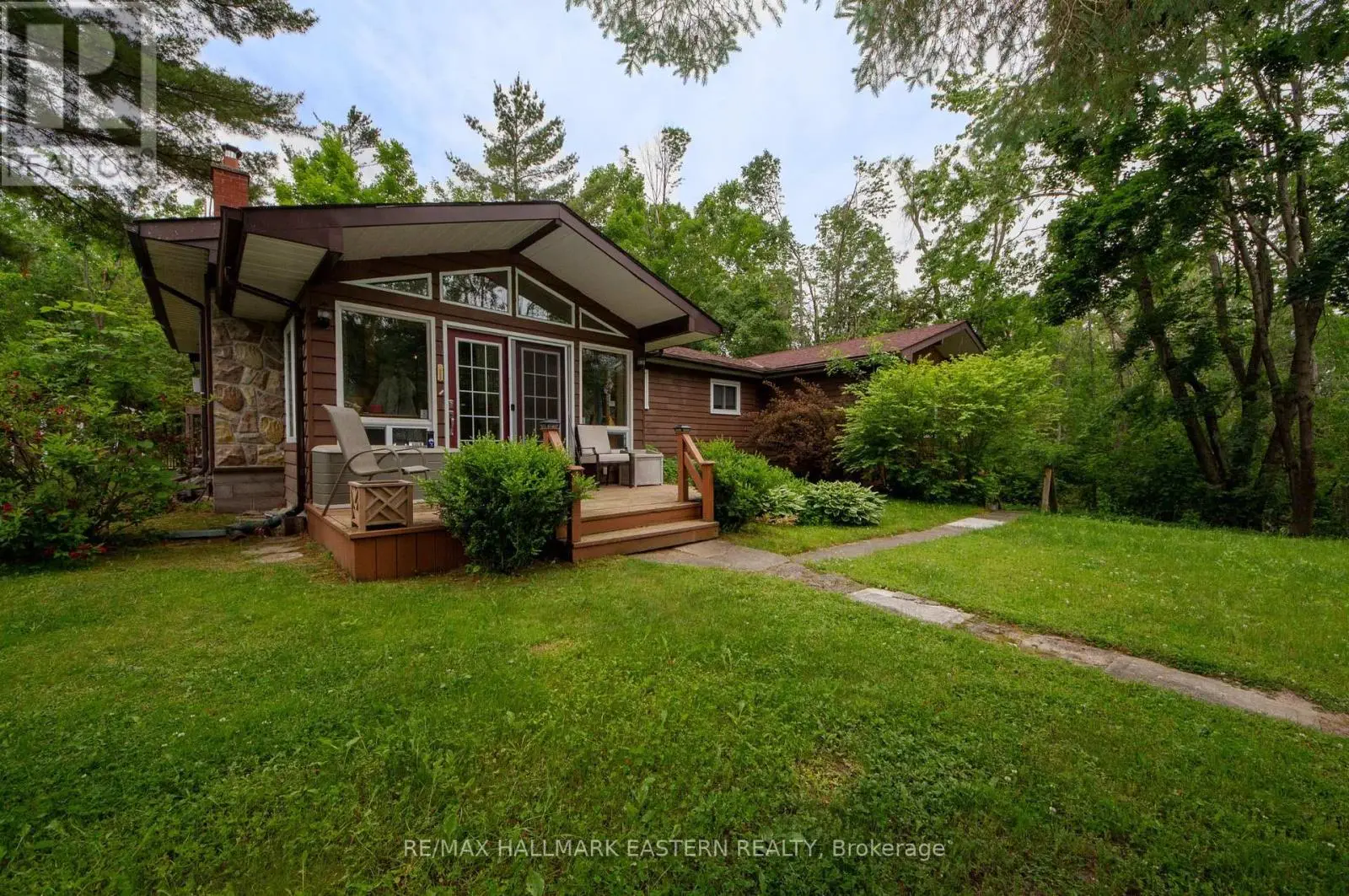 12 Alpine Crescent, Trent Lakes, Ontario  K0M 1A0 - Photo 2 - X12229331
