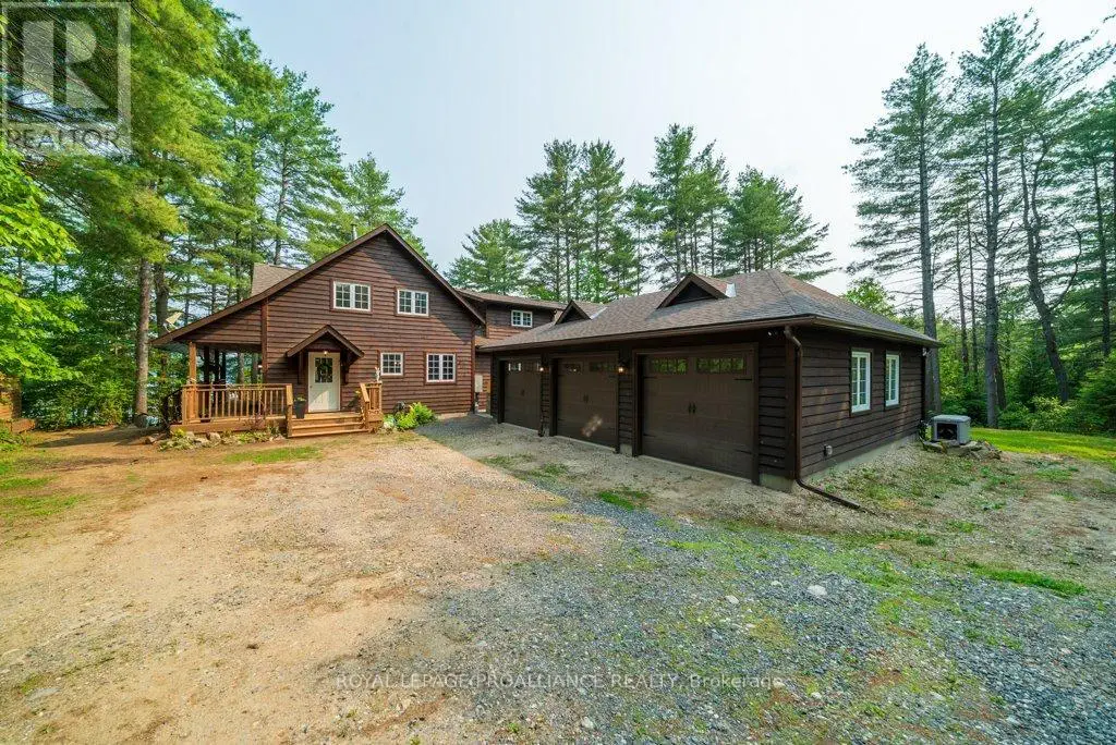 1421 Turtle Lake Lane, North Frontenac, Ontario  K0H 2M0 - Photo 2 - X12229389