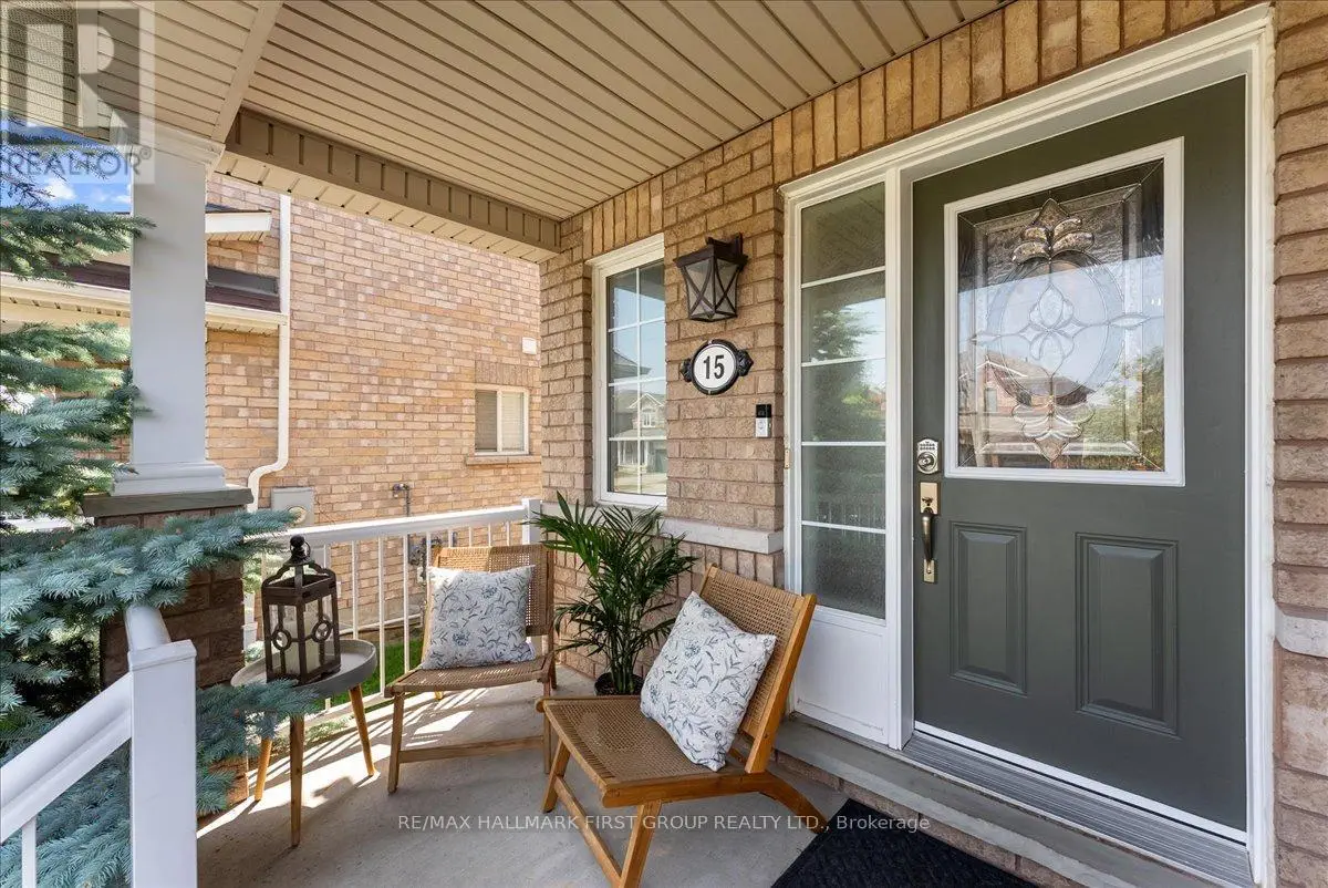 15 Oceanpearl Crescent, Whitby, Ontario  L1N 0C7 - Photo 3 - E12229783