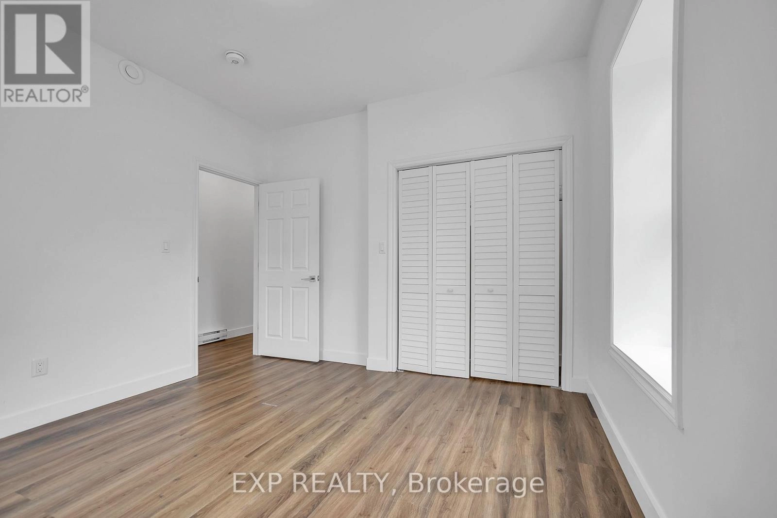 19 Isabel Street, Belleville, Ontario K8P 3N4 - Photo 12 - X12230621