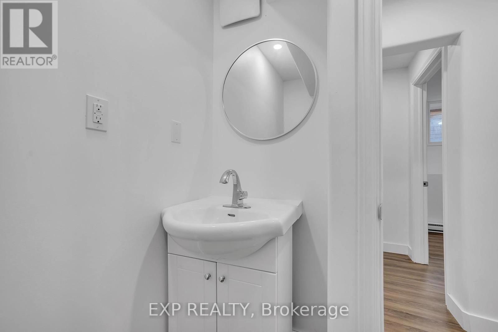 19 Isabel Street, Belleville, Ontario K8P 3N4 - Photo 17 - X12230621