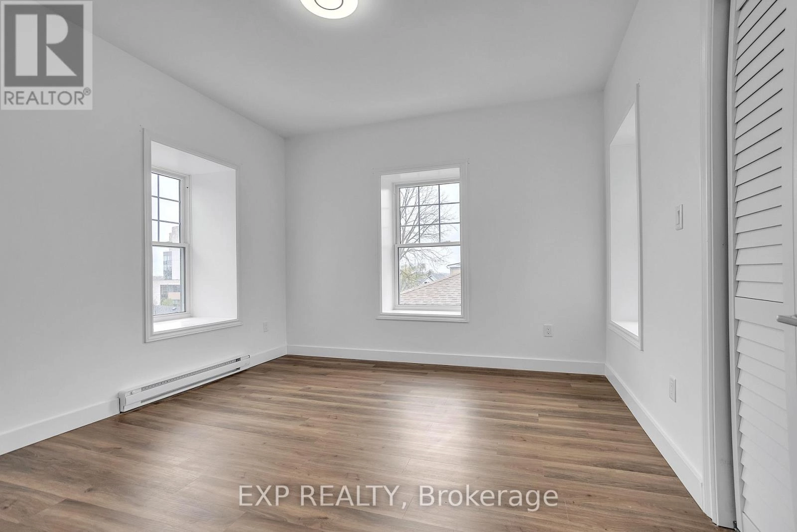 19 Isabel Street, Belleville, Ontario K8P 3N4 - Photo 23 - X12230621