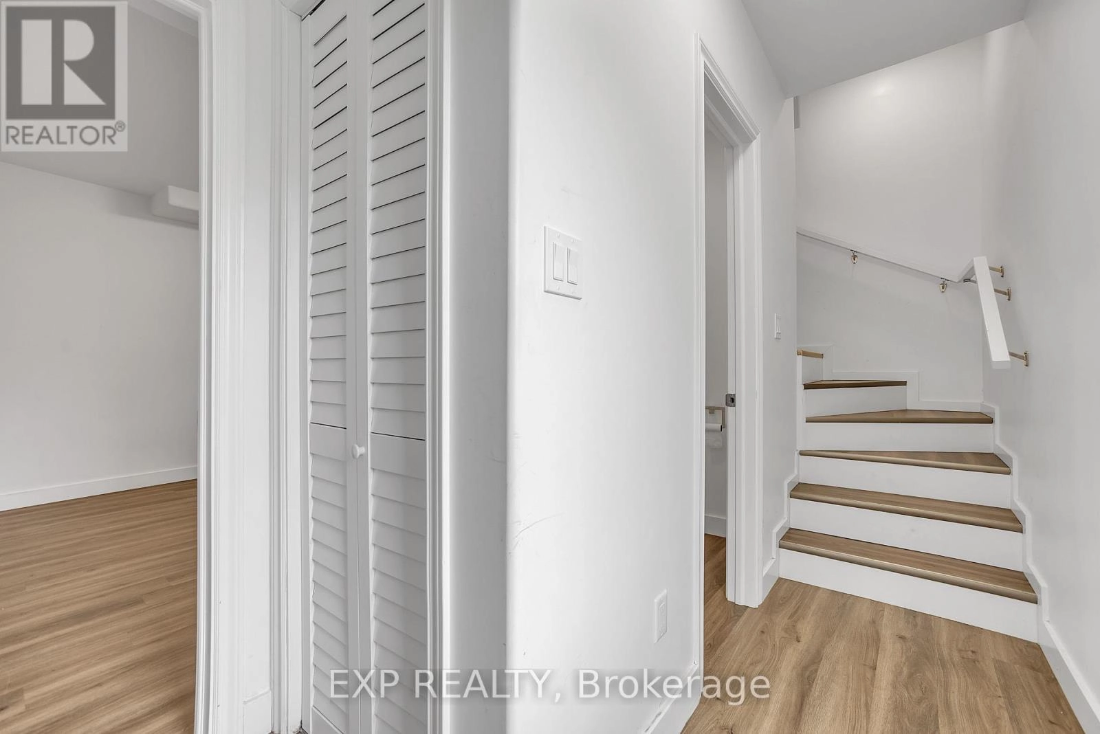 19 Isabel Street, Belleville, Ontario K8P 3N4 - Photo 26 - X12230621