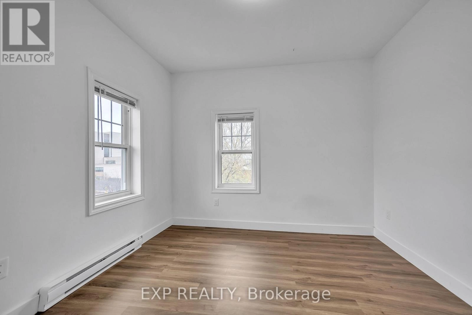 19 Isabel Street, Belleville, Ontario K8P 3N4 - Photo 32 - X12230621