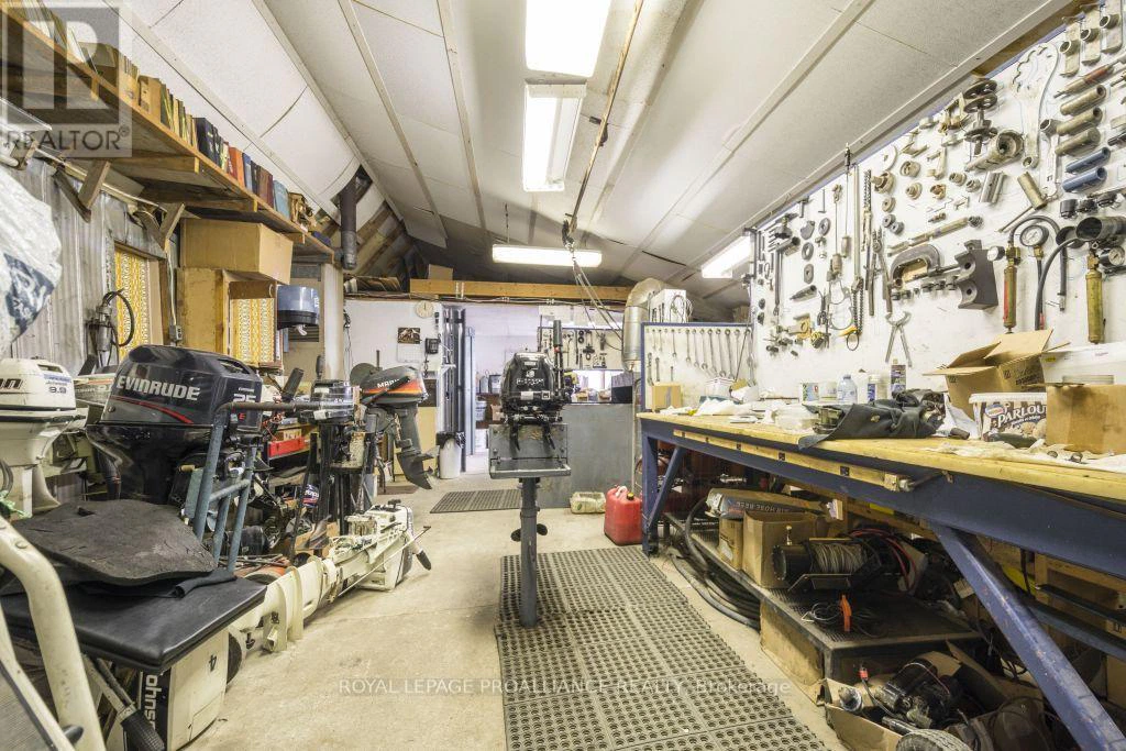 11438 C Loyalist Parkway N, Prince Edward County, Ontario  K0K 2T0 - Photo 32 - X12230686