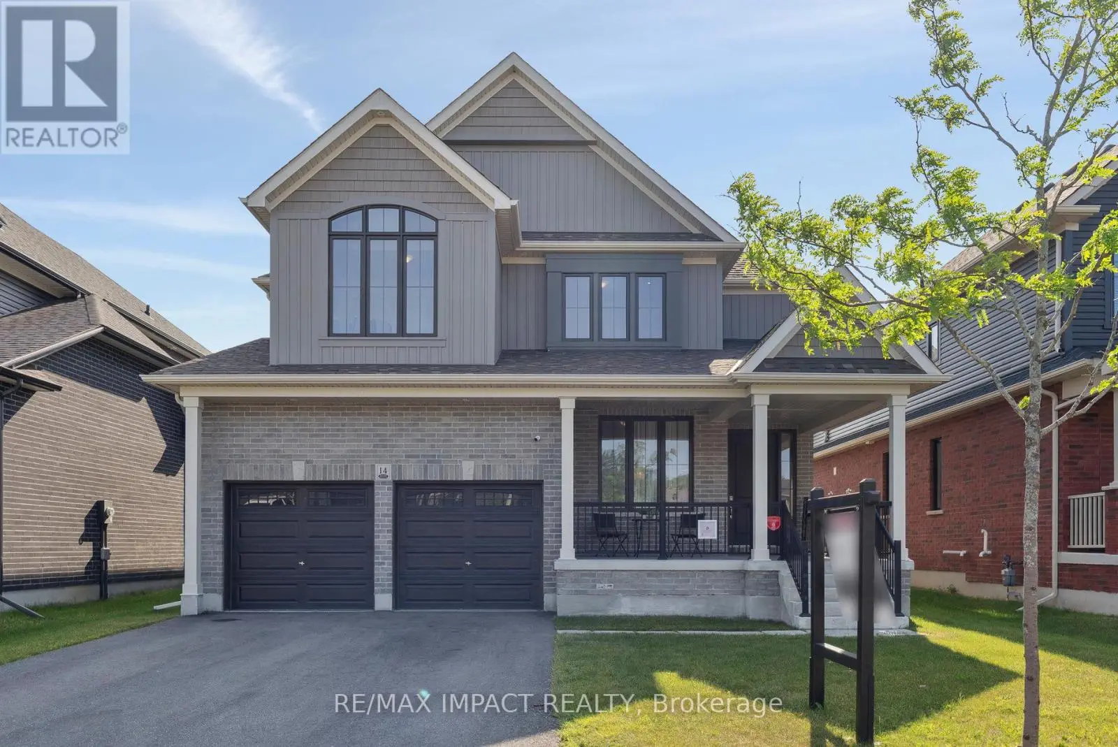 14 Higham Place, Clarington, Ontario  L1C 7G5 - Photo 3 - E12230863