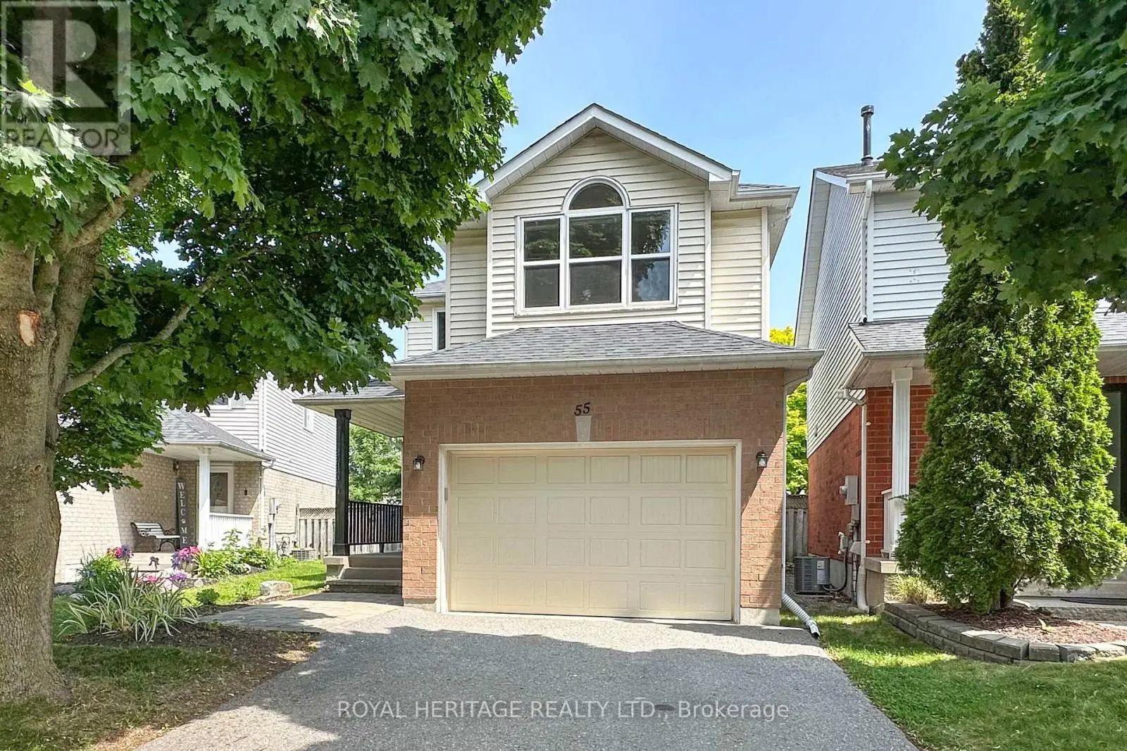 55 Hearthstone Crescent, Clarington, Ontario  L1E 2X8 - Photo 1 - E12231704