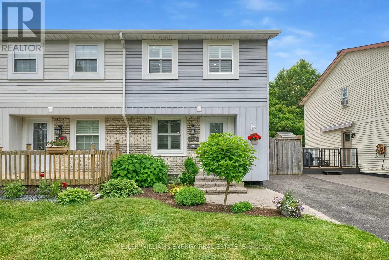 320 Homestead Drive, Oshawa, Ontario  L1J 6V1 - Photo 2 - E12231804