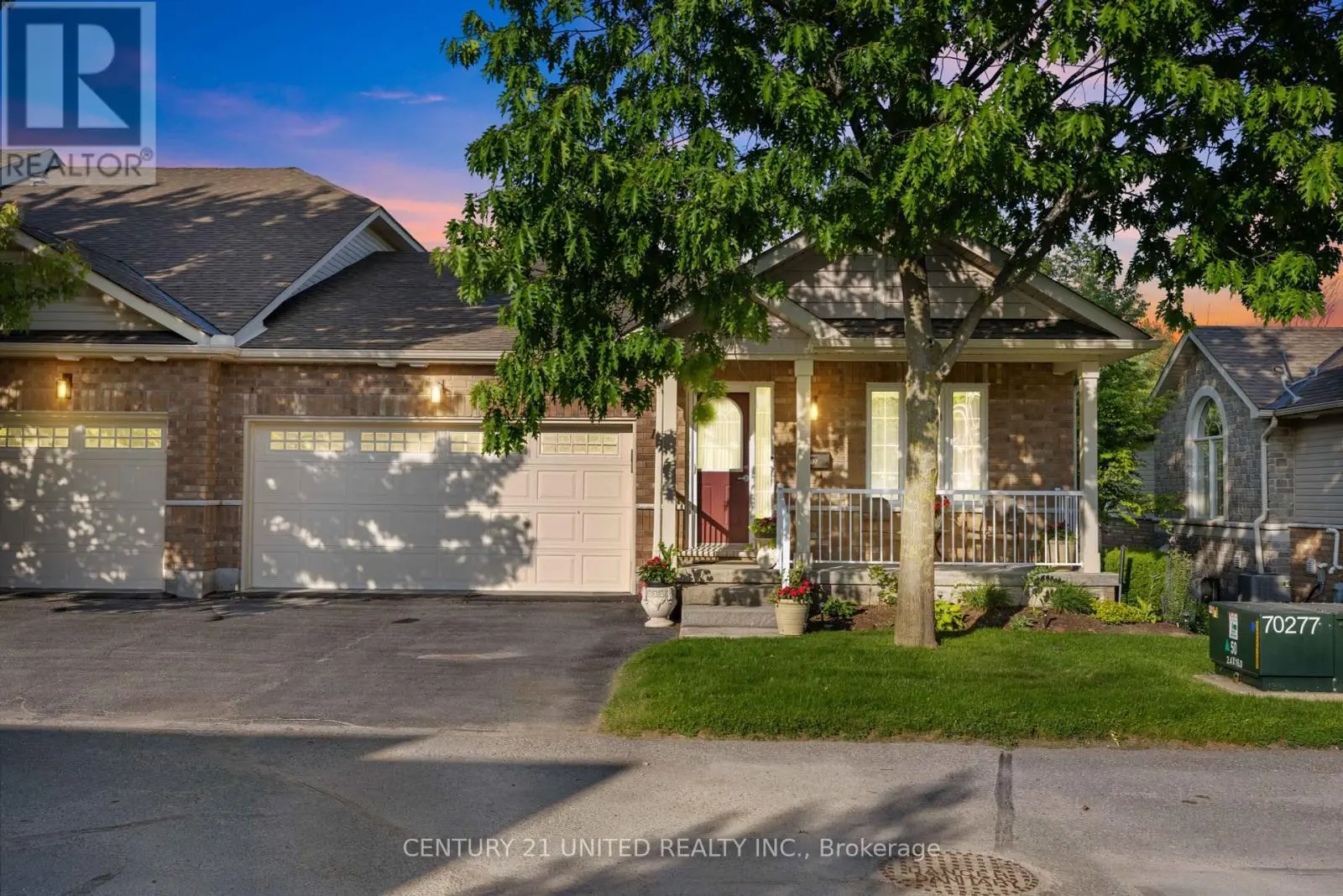 15 - 909 Wentworth Street, Peterborough West, Ontario  K9J 8R7 - Photo 1 - X12229379