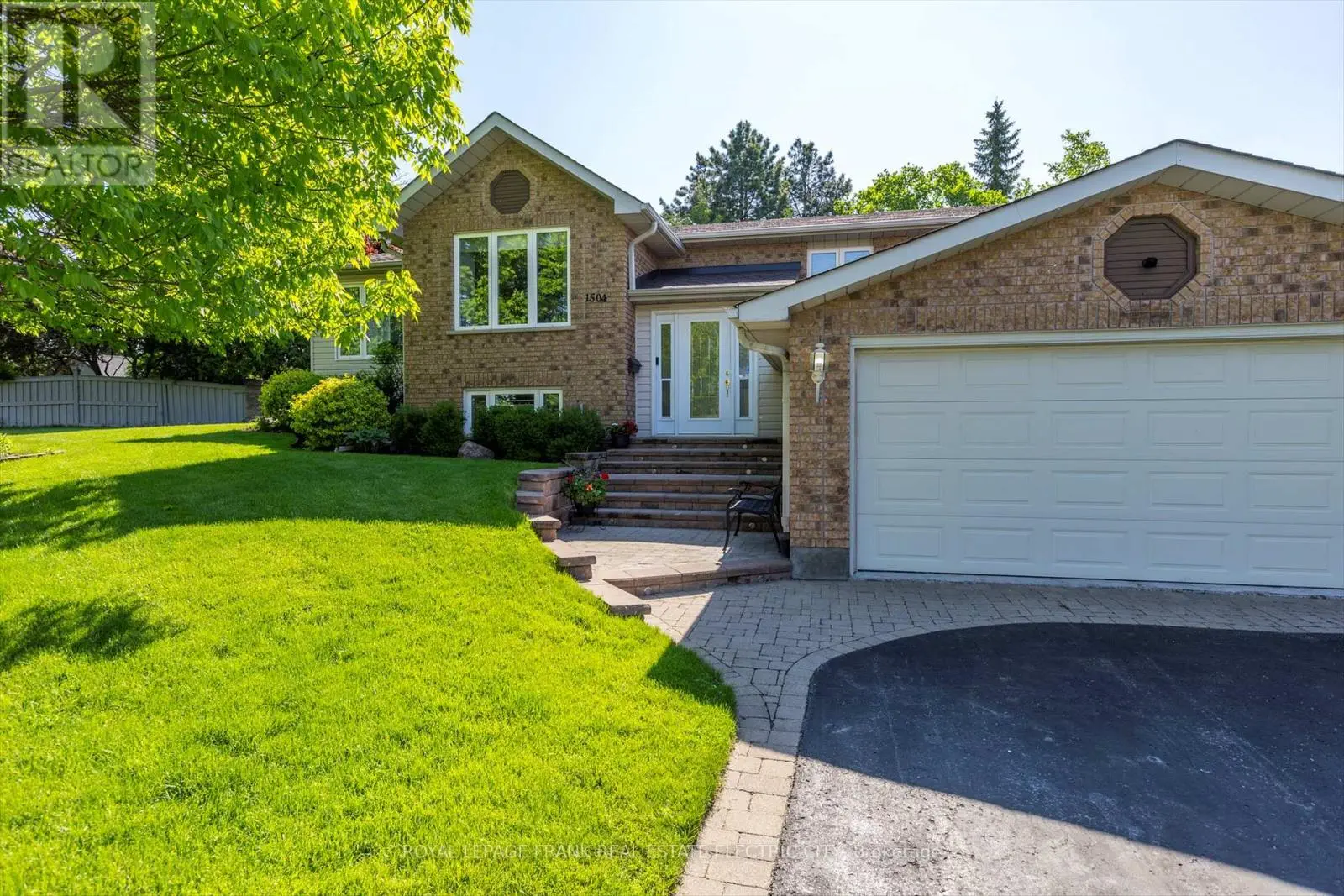 1504 Hetherington Drive, Peterborough North, Ontario  K9L 1Y7 - Photo 2 - X12231723