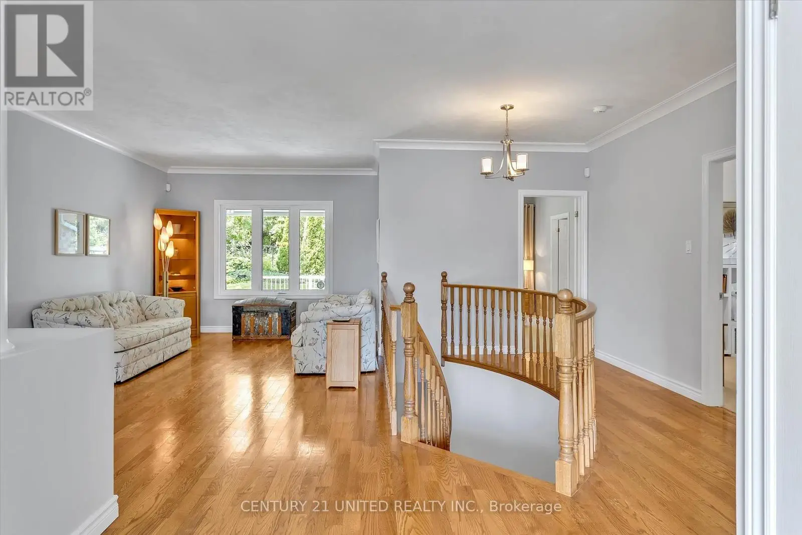 1598 College Park Drive, Peterborough West, Ontario  K9K 2G9 - Photo 3 - X12231802
