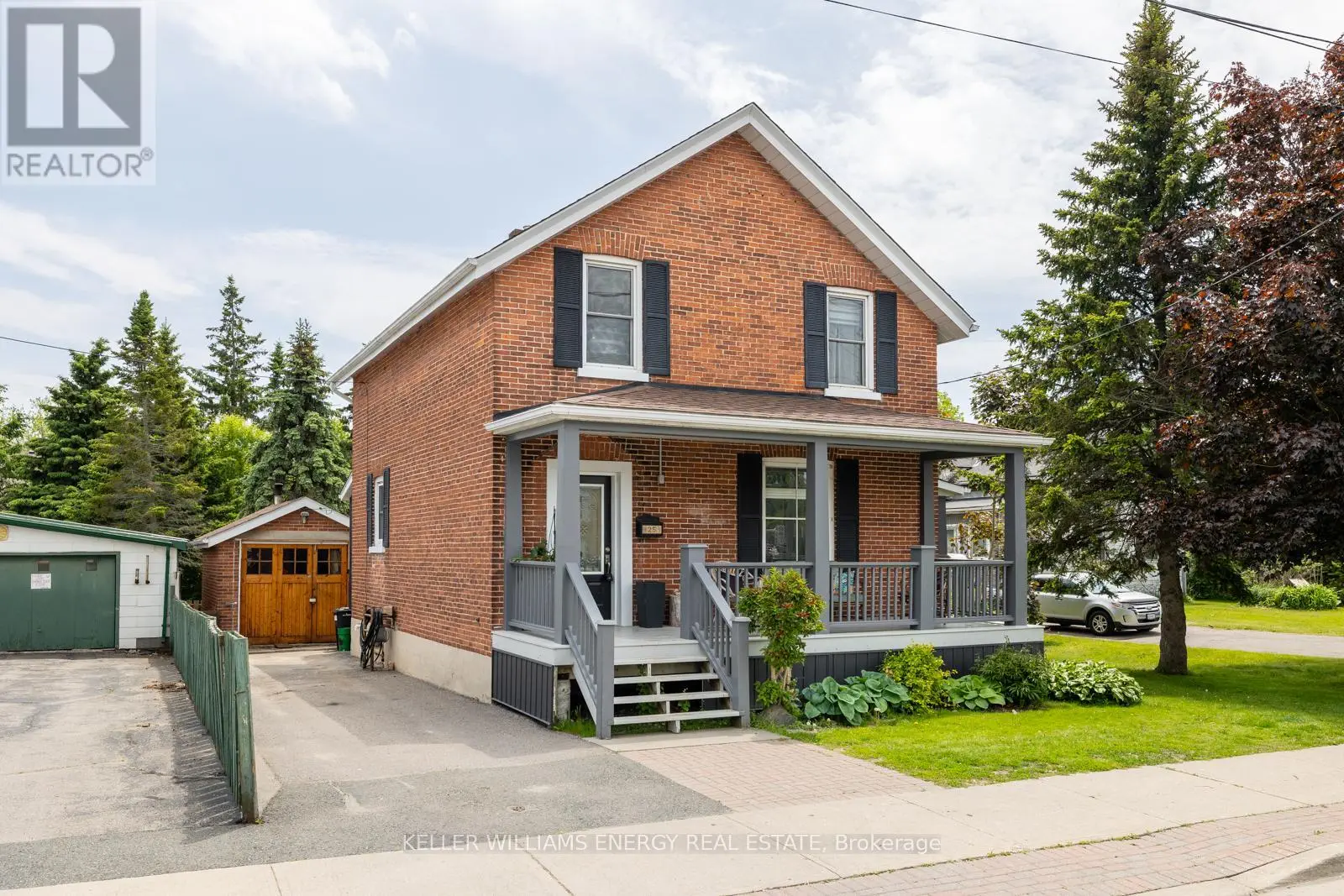 25 Havelock Street, Cobourg, Ontario  K9A 2J2 - Photo 2 - X12231985