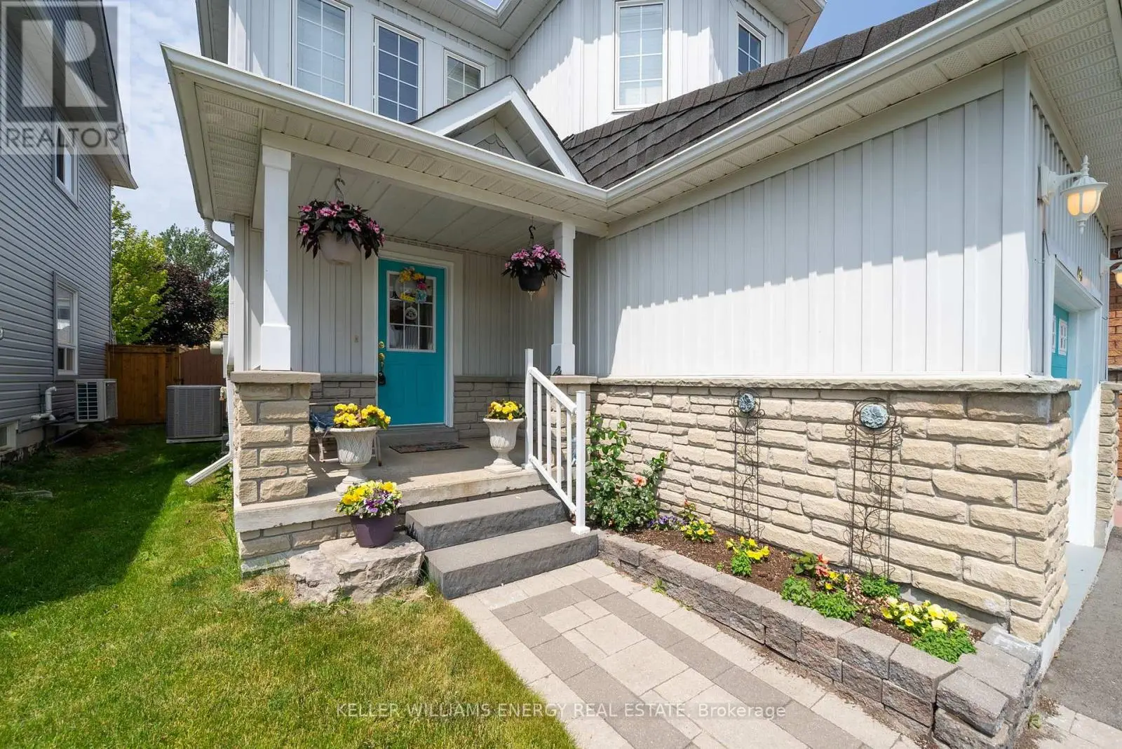 42 Harmer Drive, Clarington, Ontario  L1B 1M5 - Photo 2 - E12232468