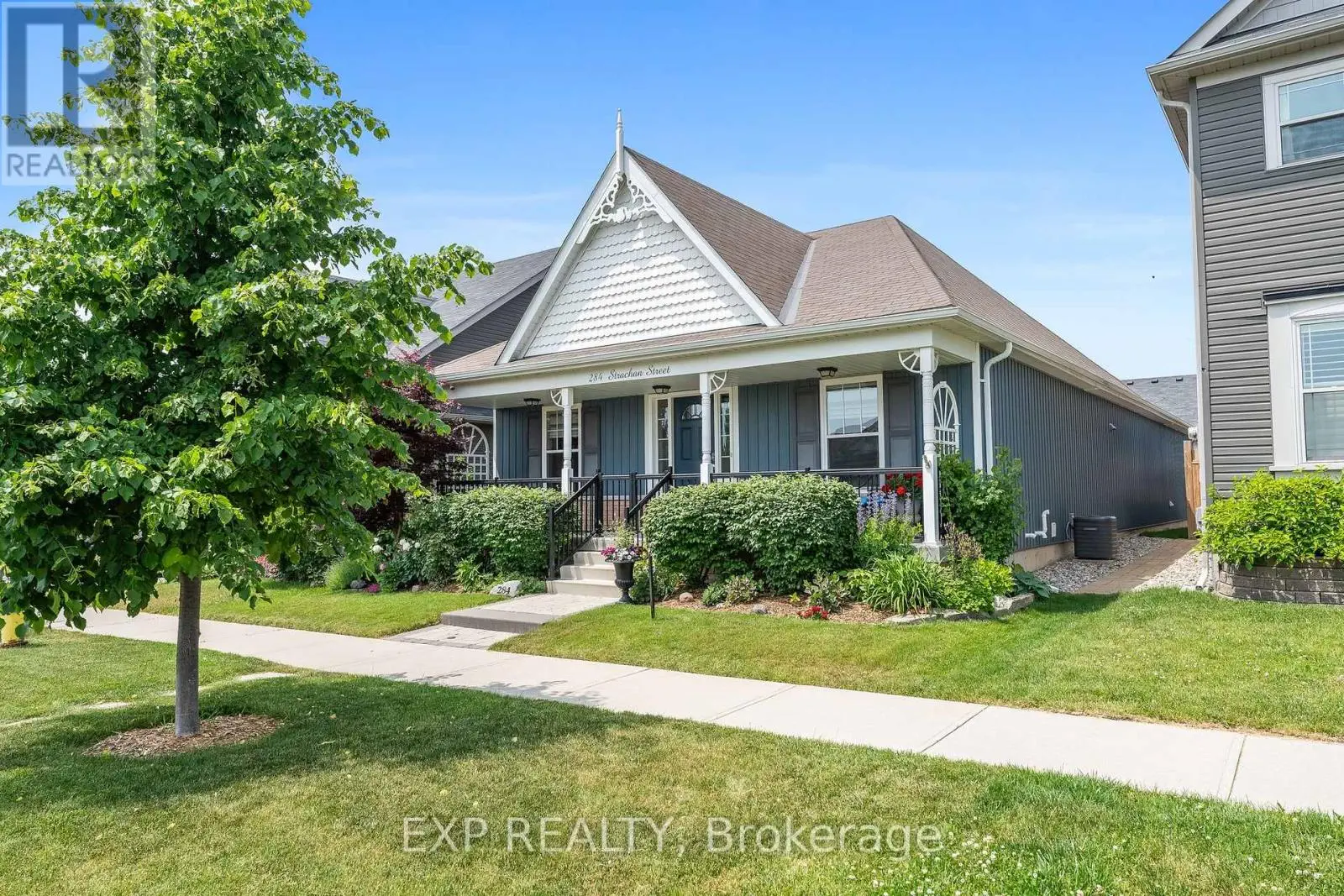 284 Strachan Street, Port Hope, Ontario  L1A 0C8 - Photo 2 - X12232670