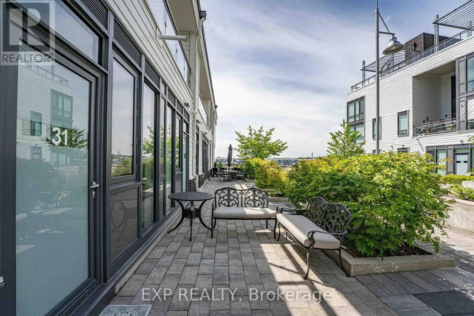 31 - 247 Broward Way, Innisfil, Ontario  L9S 0M1 - Photo 3 - N12232931