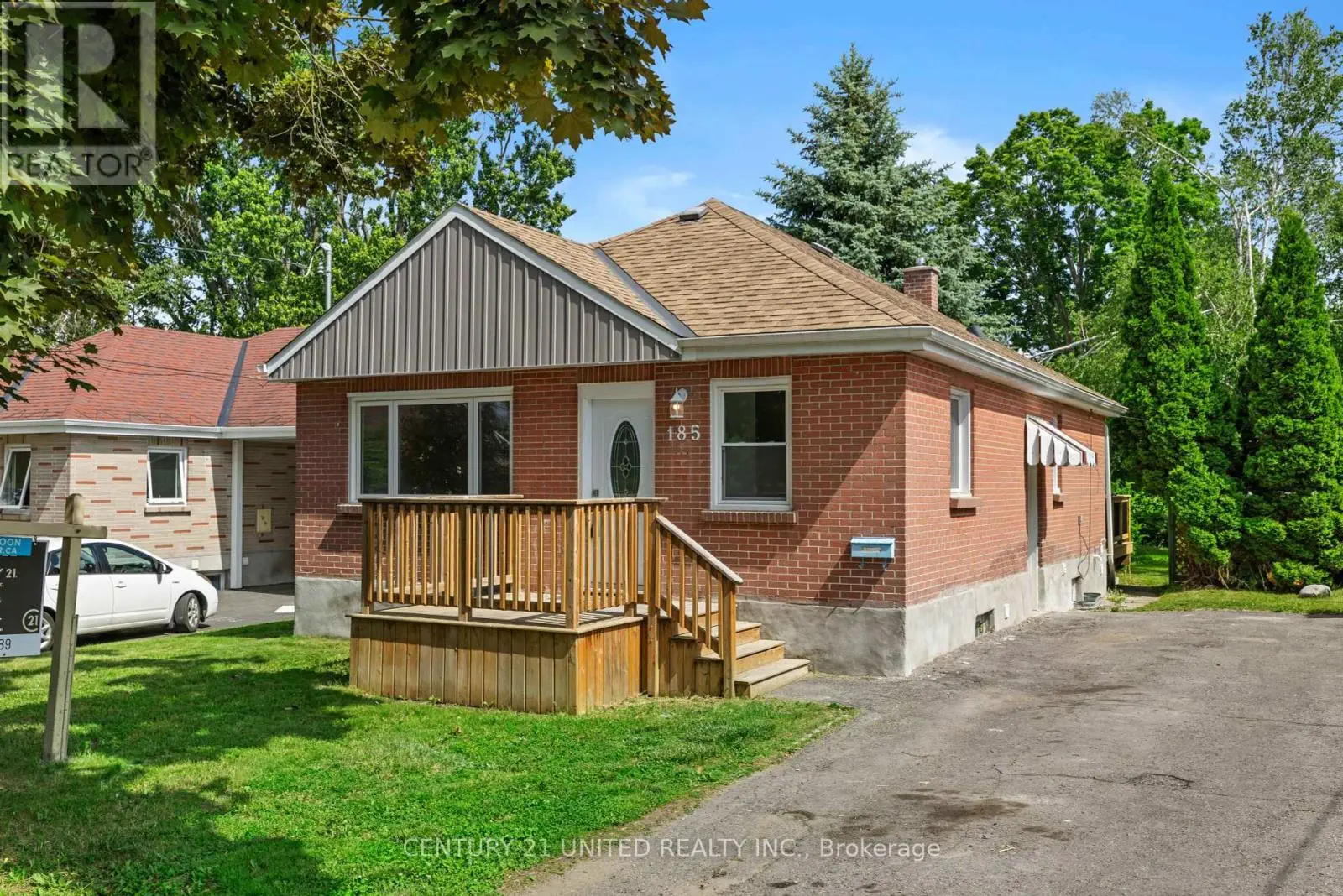 185 DUMBLE AVENUE, Peterborough North, Ontario