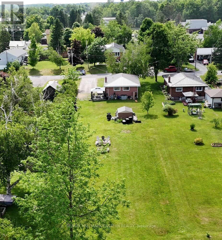 16 William Street, Havelock-Belmont-Methuen, Ontario  K0L 1Z0 - Photo 3 - X12233084