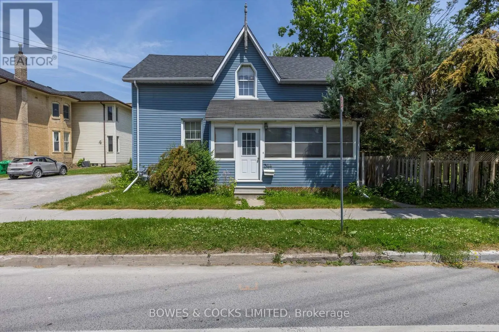 344 Mcdonnel Street, Peterborough, Ontario  K9H 2X2 - Photo 2 - X12233138