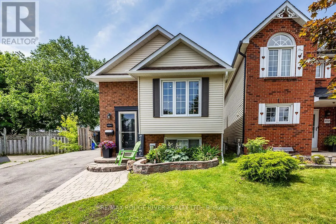411 Pompano Court, Oshawa, Ontario  L1K 1M9 - Photo 2 - E12233484