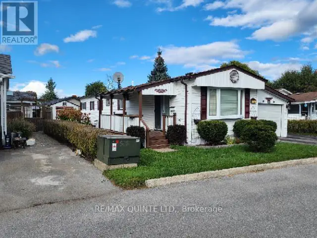 12 Grouse Lane, Quinte West, Ontario  K8N 4Z3 - Photo 1 - X12233736
